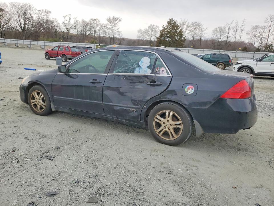 Photo 2 from auction – 2007 HONDA ACCORD with VIN 1HGCM56867A099103