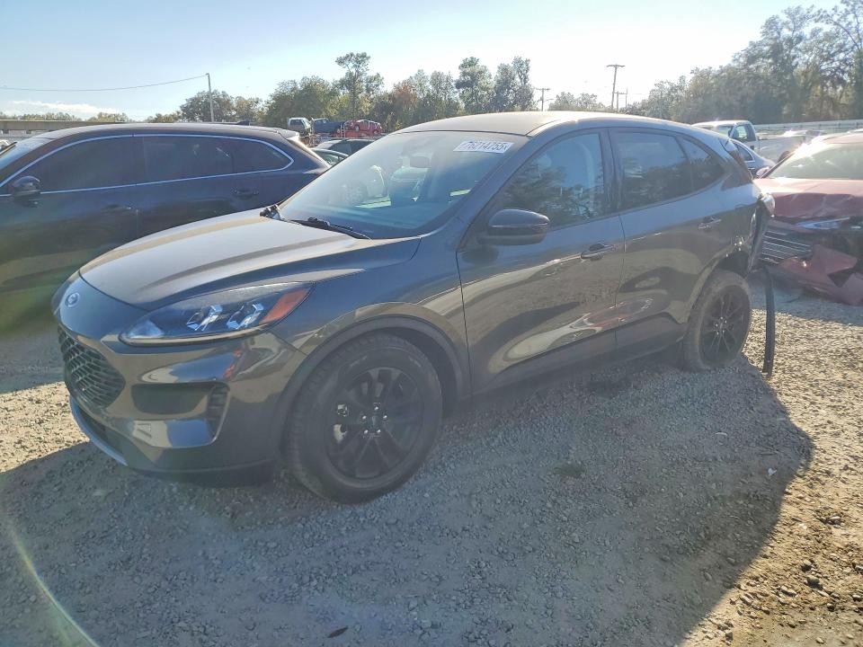 FORD ESCAPE SE 2020 with VIN 1FMCU0BZ0LUC56340 - Photo from auction