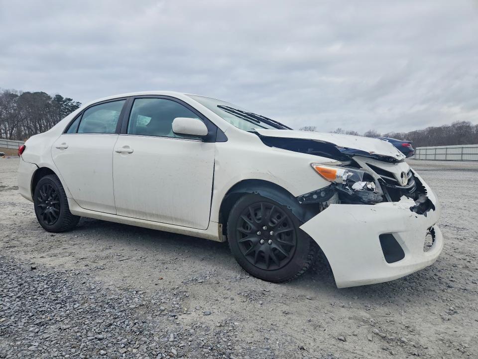 Photo 4 from auction – 2013 TOYOTA COROLLA with VIN 5YFBU4EE6DP110488