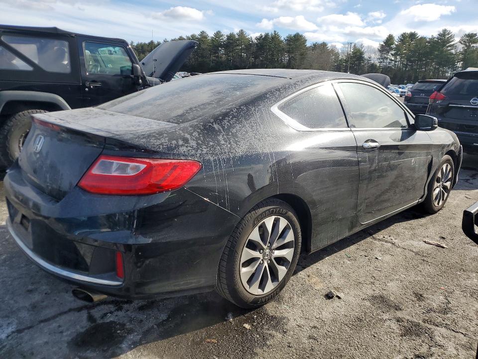 Photo 3 from auction – 2014 HONDA ACCORD EX with VIN 1HGCT1B72EA011282