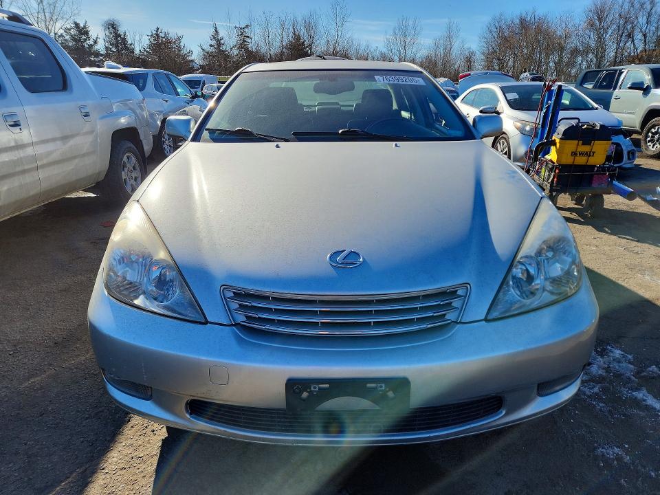 Photo 5 from auction – 2002 LEXUS ES with VIN JTHBF30G325022259