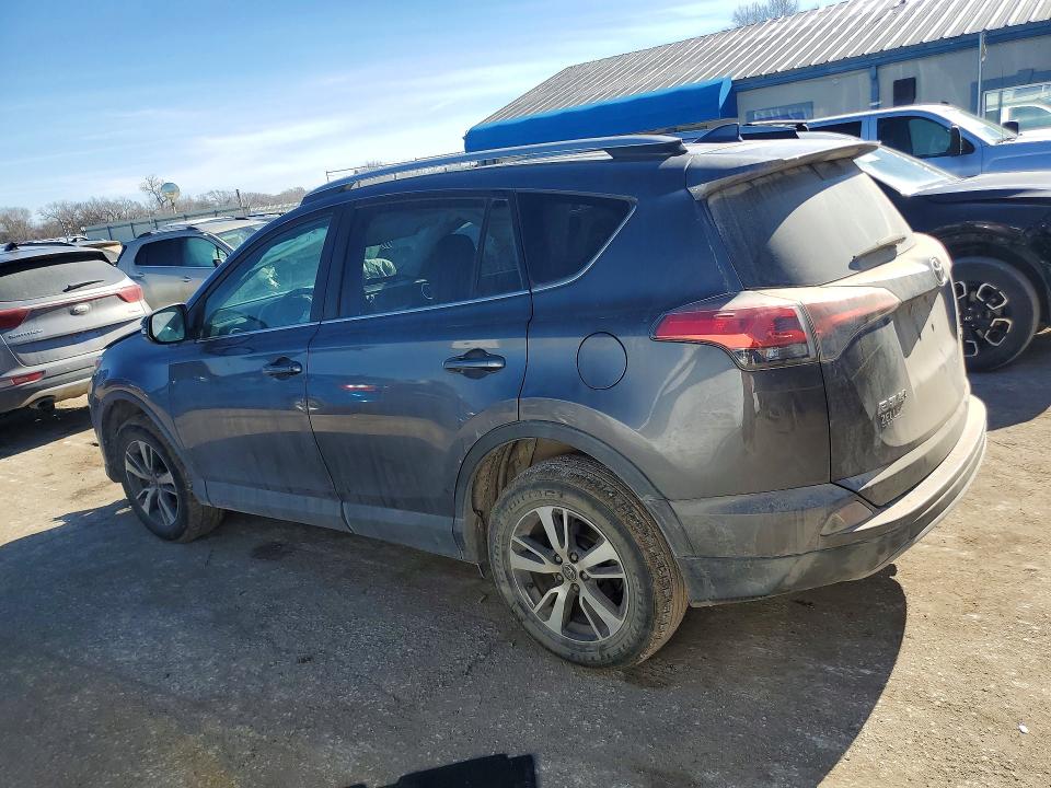 Photo 2 from auction – 2018 TOYOTA RAV4 with VIN 2T3WFREV7JW482237
