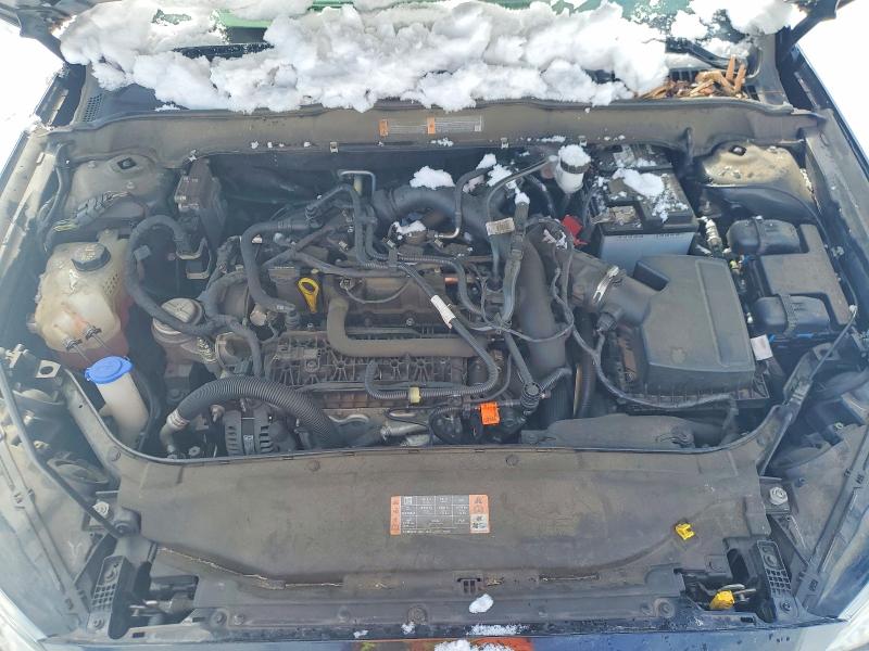 Photo 11 from auction – 2018 FORD FUSION with VIN 3FA6P0HD4JR250992