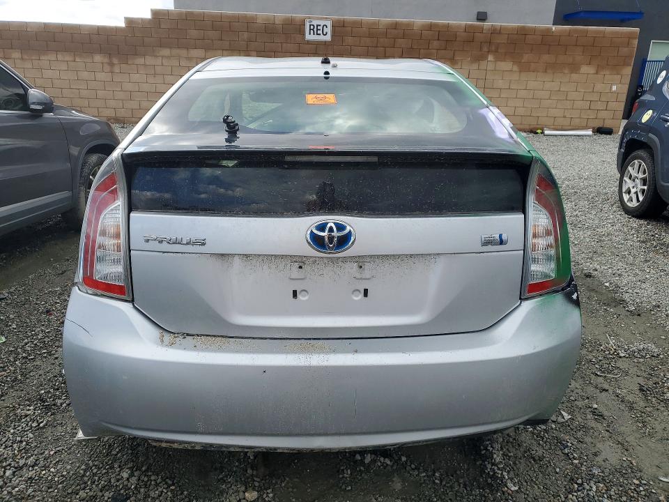 Photo 6 from auction – 2012 TOYOTA PRIUS with VIN JTDKN3DU8C5501637