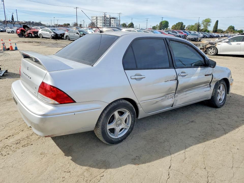 Photo 3 from auction – 2002 MITSUBISHI LANCER with VIN JA3AJ26E82U083932