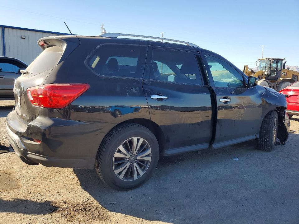 Photo 3 from auction – 2017 NISS PATHFINDER with VIN 5N1DR2MN7HC655609