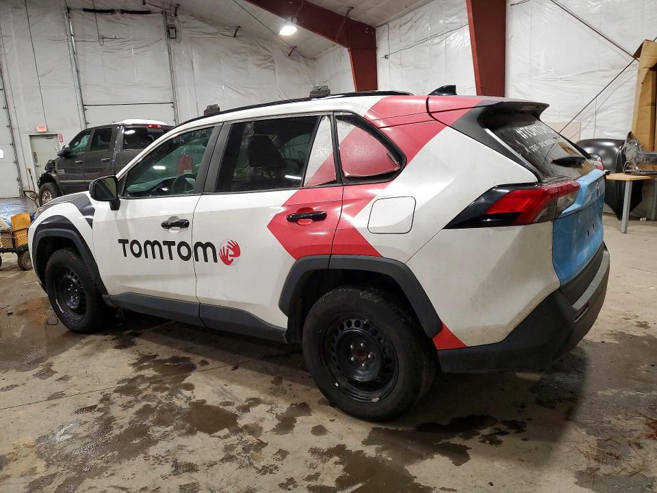 Photo 2 from auction – 2019 TOYOTA RAV4 LE with VIN 2T3H1RFV8KW004190