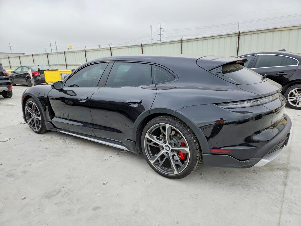Photo 2 from auction – 2023 PORSCHE TAYCAN with VIN WP0BB2Y12PSA65543