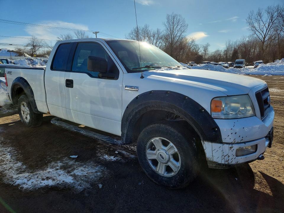 Photo 4 from auction – 2005 FORD F150 with VIN 1FTRX14W05FB19551