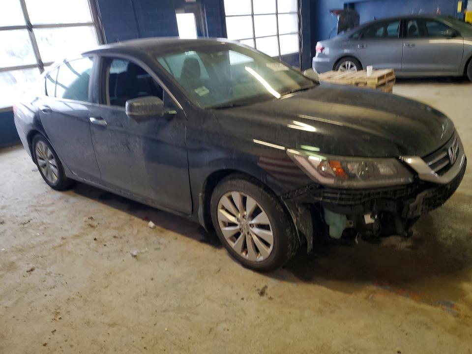 Photo 4 from auction – 2015 HONDA ACCORD EX with VIN 1HGCR2F79FA101884