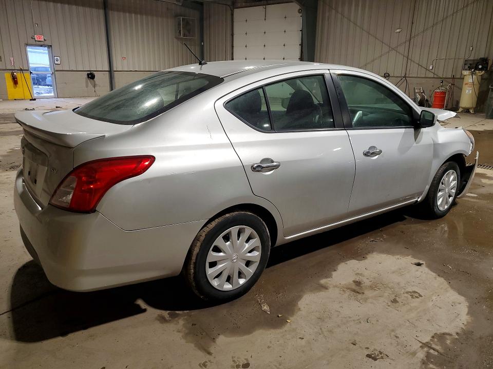 Photo 3 from auction – 2018 NISSAN VERSA S with VIN 3N1CN7AP8JL881136