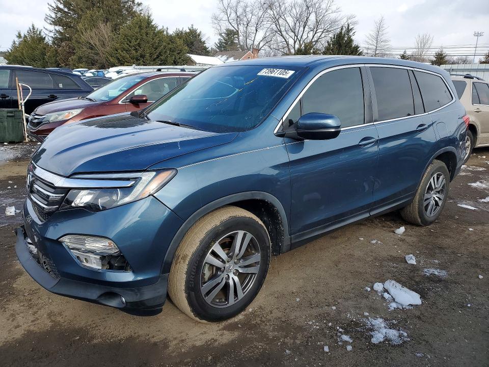 HONDA PILOT EXLN 2016 with VIN 5FNYF6H71GB101162 - Photo from auction