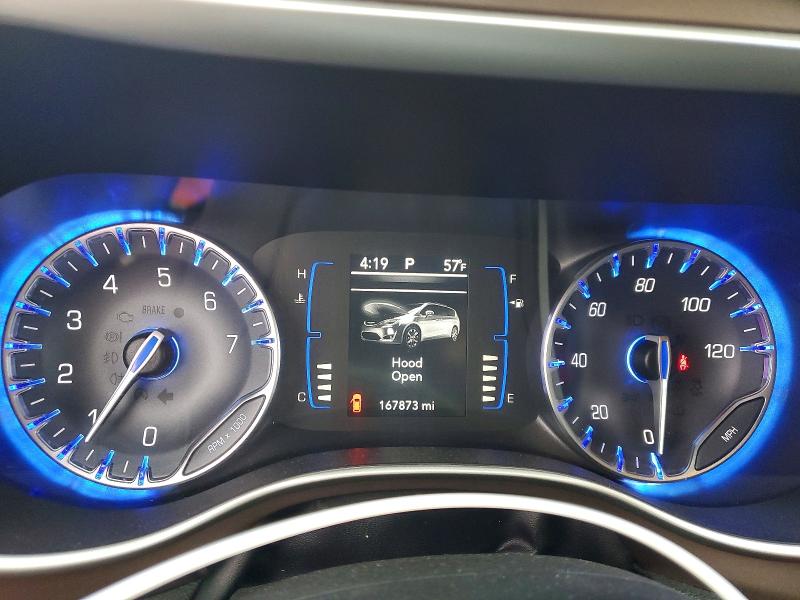 Photo 9 from auction – 2018 CHRYSLER PACIFICA with VIN 2C4RC1DG6JR168096