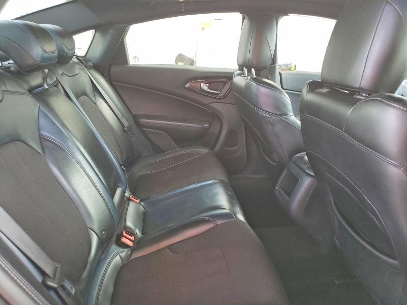 Photo 10 from auction – 2016 CHRYSLER 200 with VIN 1C3CCCBB2GN123689