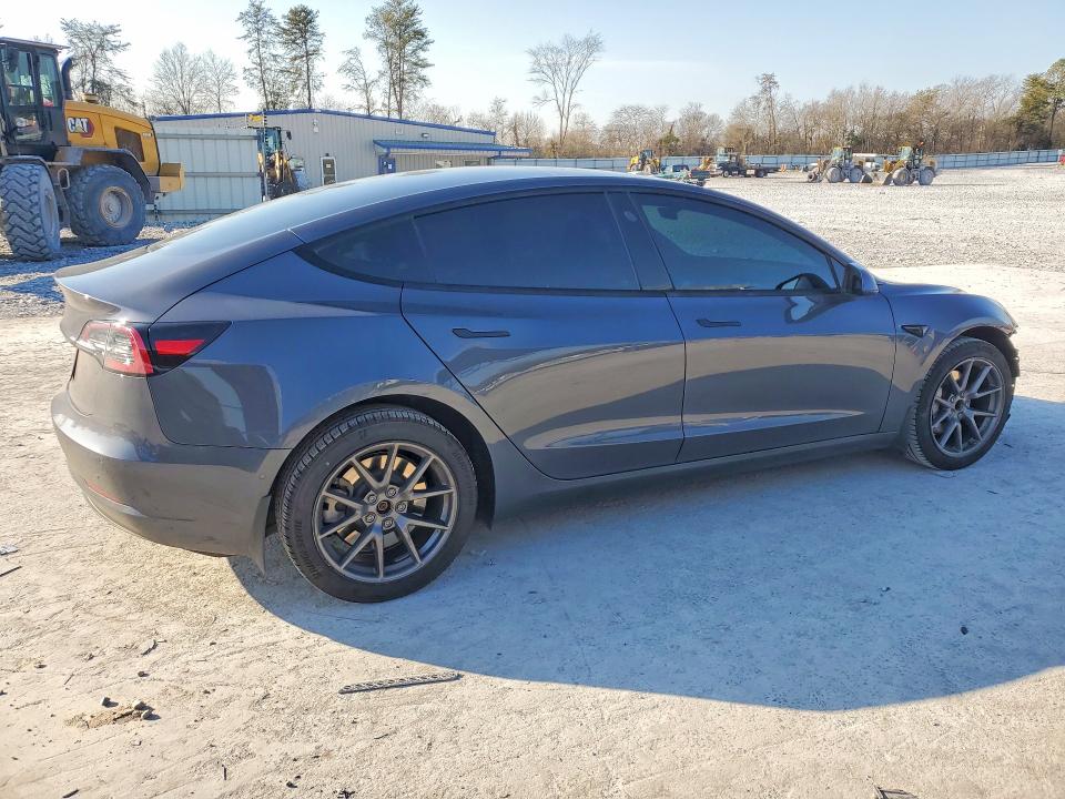 Photo 3 from auction – 2022 TESLA MODEL 3 with VIN 5YJ3E1EA1NF336013