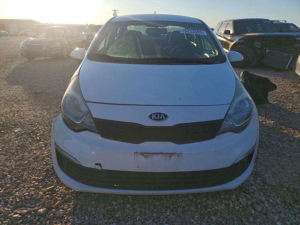 Photo 5 from auction – 2017 KIA RIO with VIN KNADM4A36H6005750