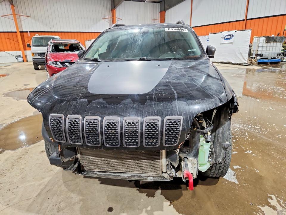 Photo 5 from auction – 2020 JEEP CHEROKEE T with VIN 1C4PJMBX9LD635180