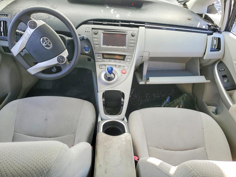 Photo 8 from auction – 2013 TOYOTA PRIUS with VIN JTDKN3DU2D5649171