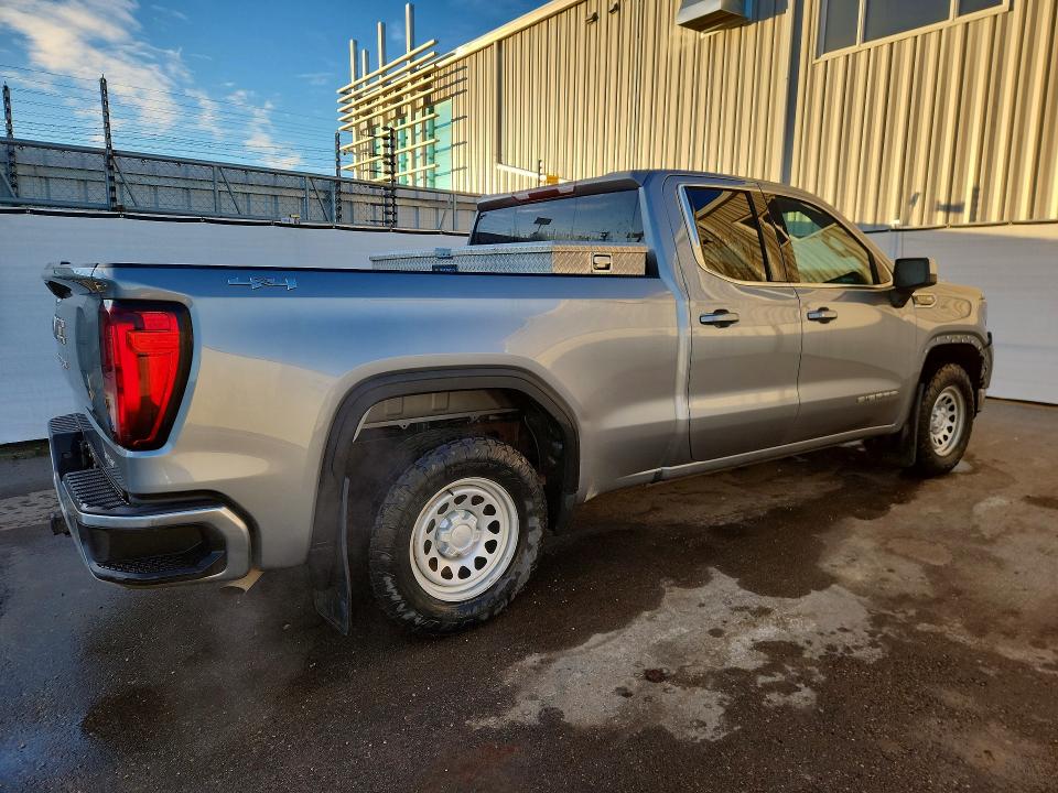 Photo 3 from auction – 2023 GMC SIERRA K15 with VIN 1GTRUBED2PZ259808