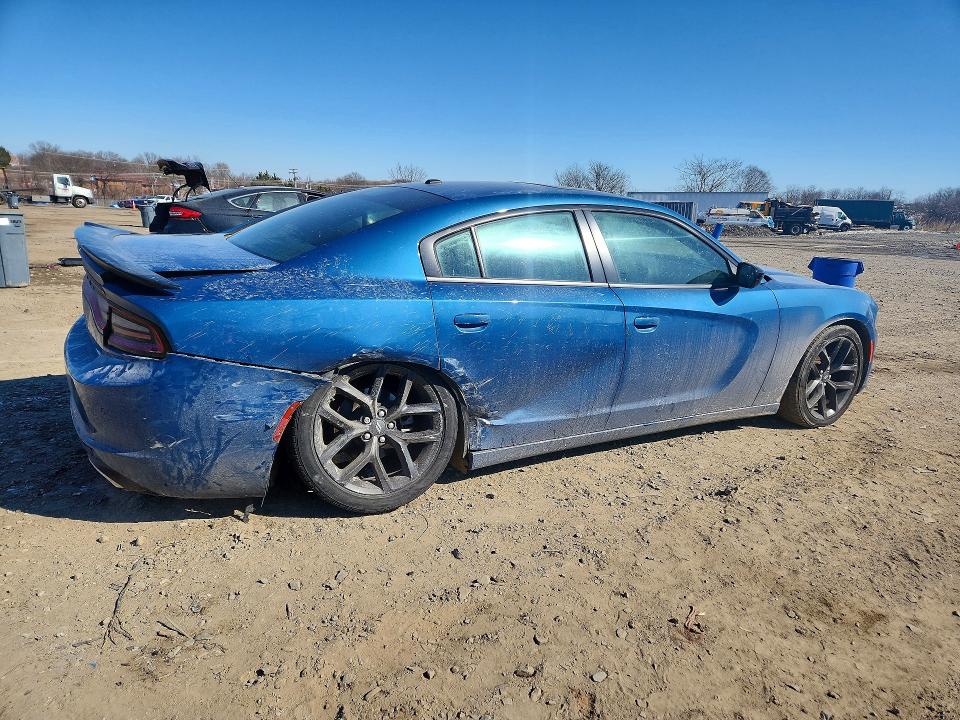 Photo 3 from auction – 2022 DODGE CHARGER with VIN 2C3CDXBG2NH176656