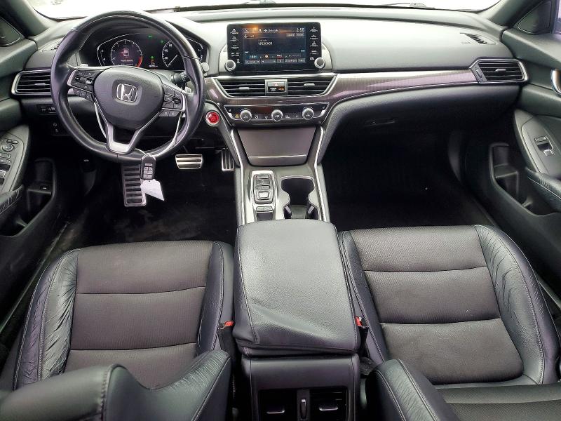Photo 8 from auction – 2018 HONDA ACCORD with VIN 1HGCV2F37JA006015