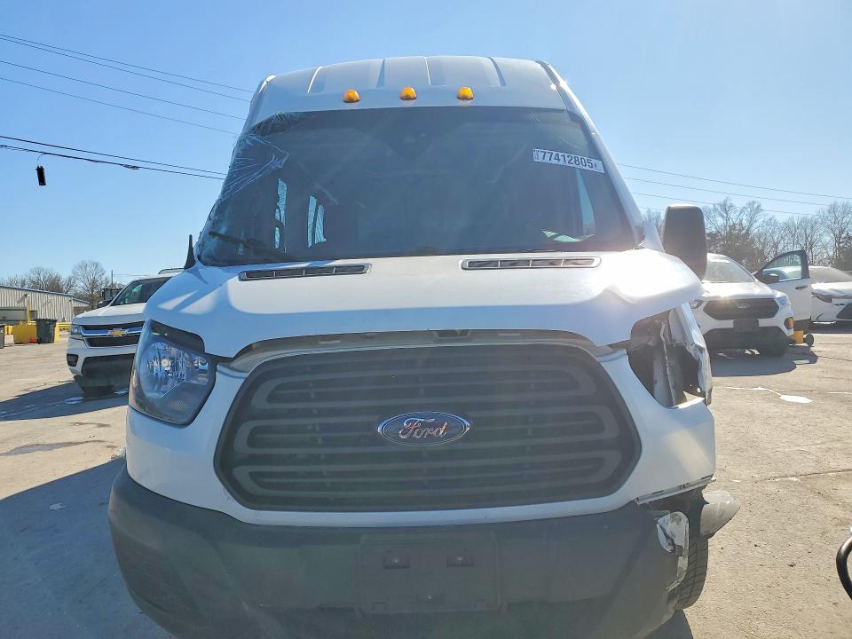 Photo 5 from auction – 2019 FORD TRANSIT with VIN 1FBVU4XG1KKB41806
