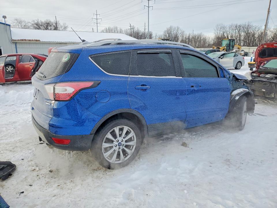 Zdjęcie 3 z aukcji – 2018 FORD ESCAPE TIT z VIN 1FMCU9J92JUD30490