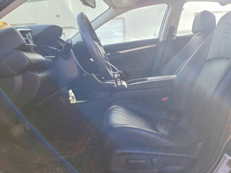Photo 7 from auction – 2016 HONDA CIVIC EXL with VIN 19XFC1F77GE209264