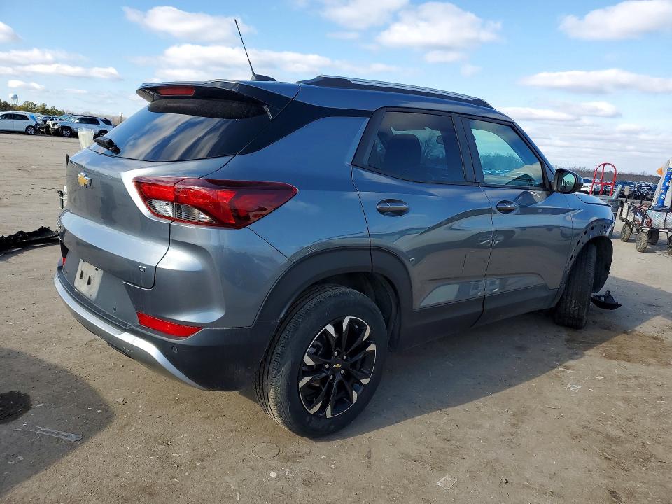 Photo 3 from auction – 2022 CHEVROLET TRAILBLAZER with VIN KL79MPSLXNB078953