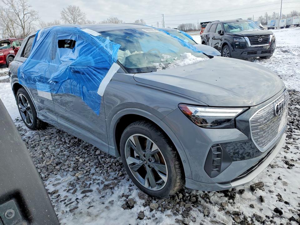 Photo 4 from auction – 2022 AUDI Q4 E-TRON with VIN WA1H2BFZ4NP054134