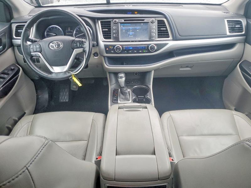 صورة رقم 8 من المزاد - 2016 TOYOTA HIGHLANDER مع VIN 5TDJKRFH1GS351698