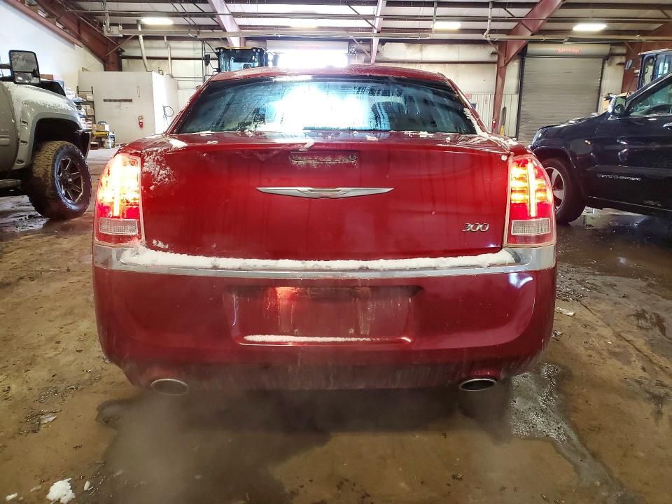 Photo 6 from auction – 2012 CHRYSLER 300 with VIN 2C3CCAAG2CH195979