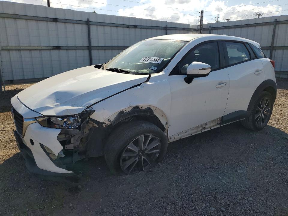 MAZDA CX-3 2017 with VIN JM1DKDC7XH0150897 - Photo from auction