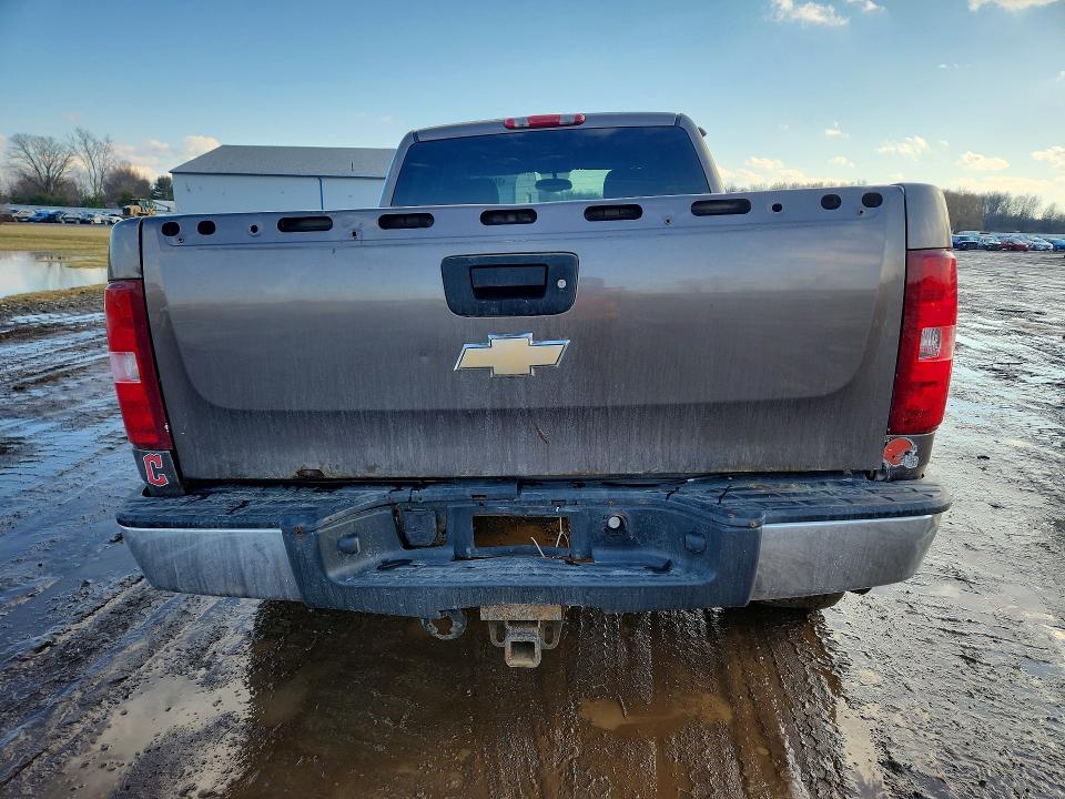 Photo 6 from auction – 2008 CHEVROLET SILVERADO with VIN 2GCEK19J981290725