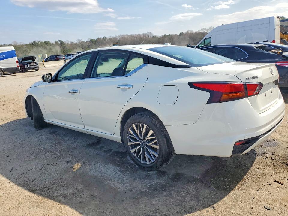 Photo 2 from auction – 2025 NISSAN ALTIMA with VIN 1N4BL4DV1SN347233