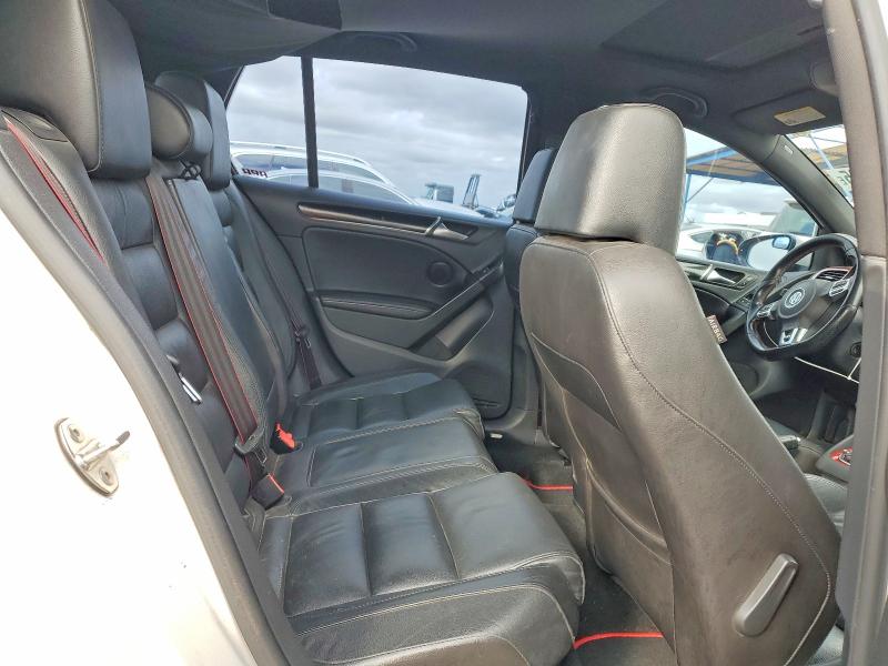 Photo 10 from auction – 2013 VOLKSWAGEN GTI with VIN WVWHD7AJ3DW132891