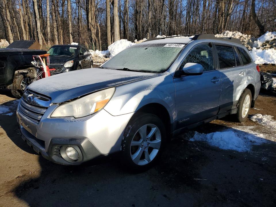 SUBARU OUTBACK 2. 2013 with VIN 4S4BRBGC1D3320387 - Photo from auction