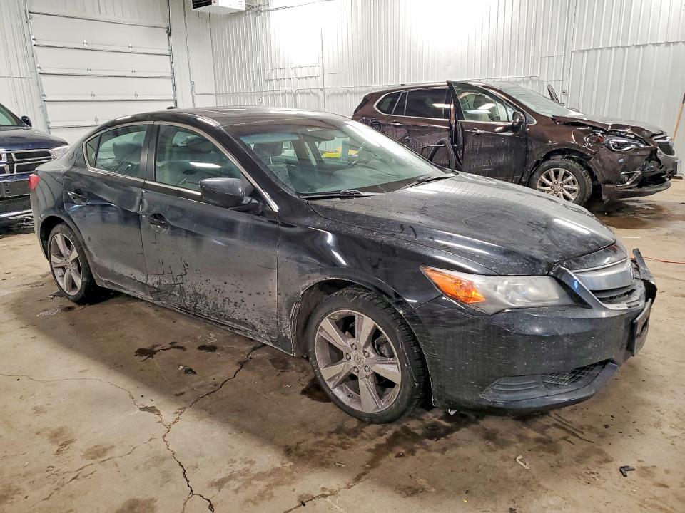 Photo 4 from auction – 2014 ACURA ILX with VIN 19VDE1F32EE000518