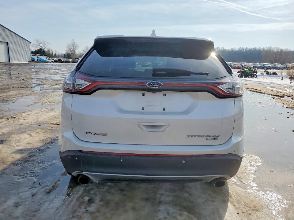 Photo 6 from auction – 2017 FORD EDGE TITAN with VIN 2FMPK4K97HBC60977