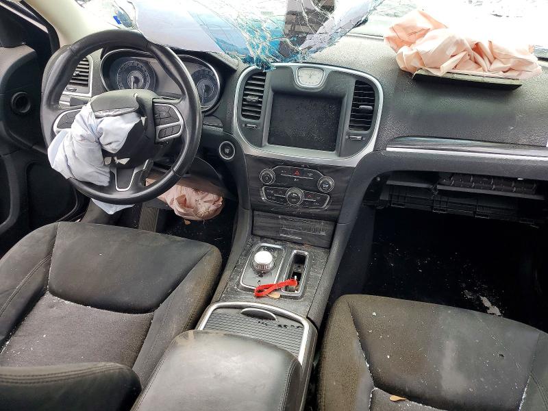 Photo 8 from auction – 2020 CHRYSLER 300 with VIN 2C3CCAAG4LH220803