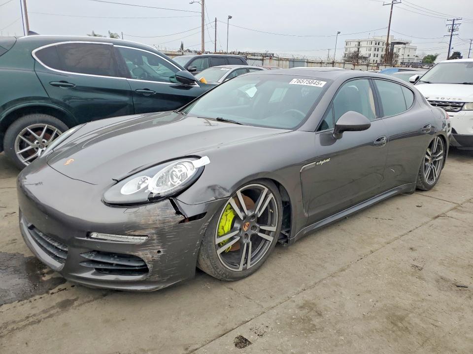 PORSCHE PANAMERA 2014 с VIN WP0AD2A77EL044096 - Снимка от търг