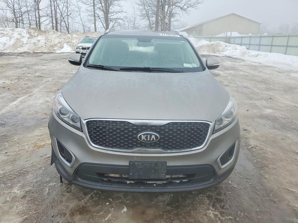 Photo 5 from auction – 2017 KIA SORENTO with VIN 5XYPGDA39HG313208