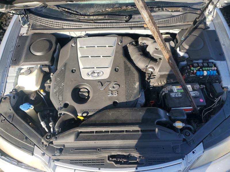 Photo 11 from auction – 2006 HYUNDAI AZERA with VIN KMHFC46F26A036193
