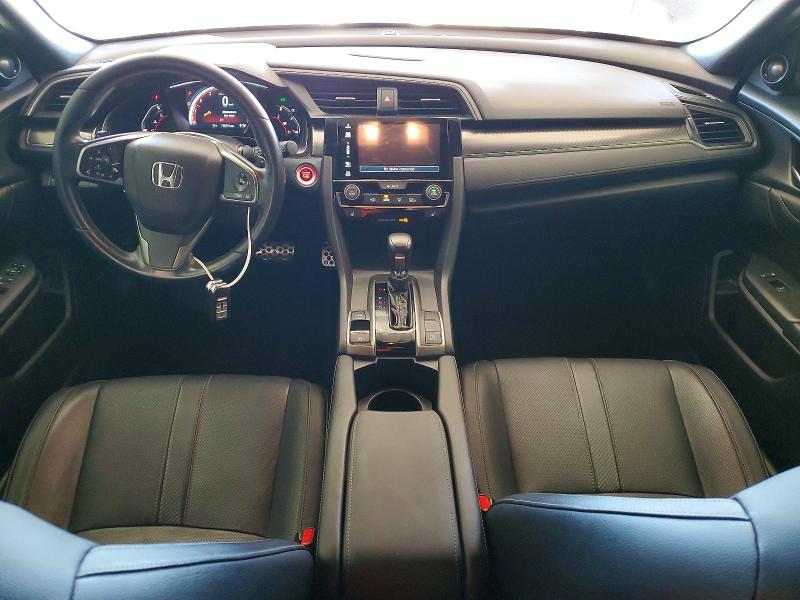 Photo 8 from auction – 2017 HONDA CIVIC SPOR with VIN SHHFK7H90HU225708