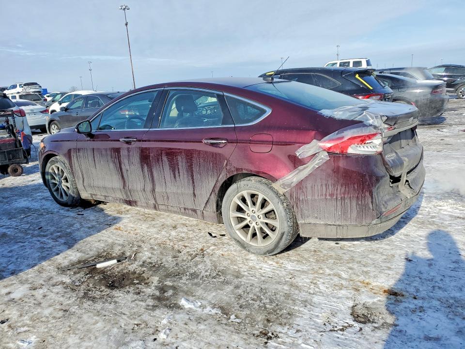 Photo 2 from auction – 2017 FORD FUSION with VIN 3FA6P0HD7HR404962