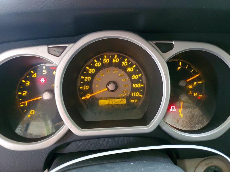 Photo 9 from auction – 2003 TOYOTA 4RUNNER SR with VIN JTEZU14R630001048