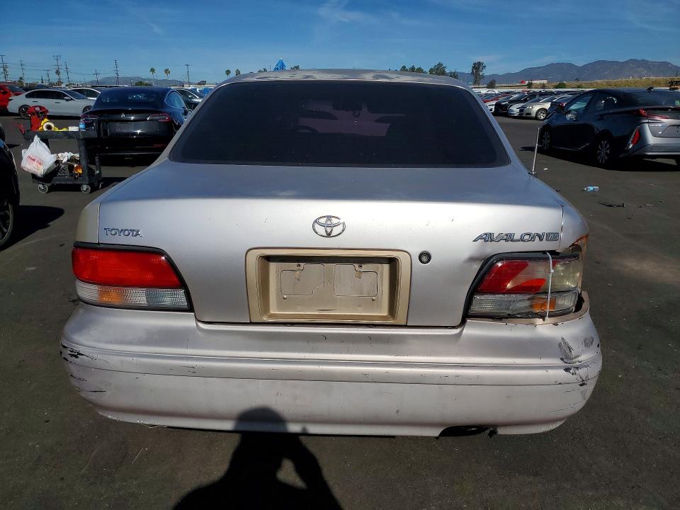 Photo 6 from auction – 1995 TOYOTA AVALON with VIN 4T1GB11E7SU063872