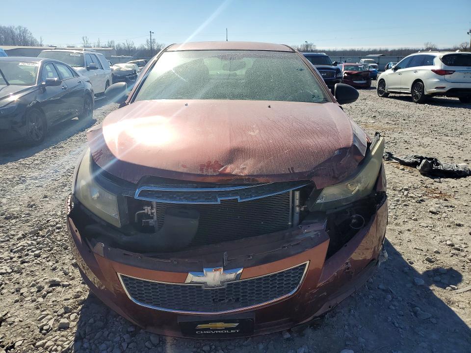 Photo 5 from auction – 2012 CHEVROLET CRUZE with VIN 1G1PC5SH1C7323841