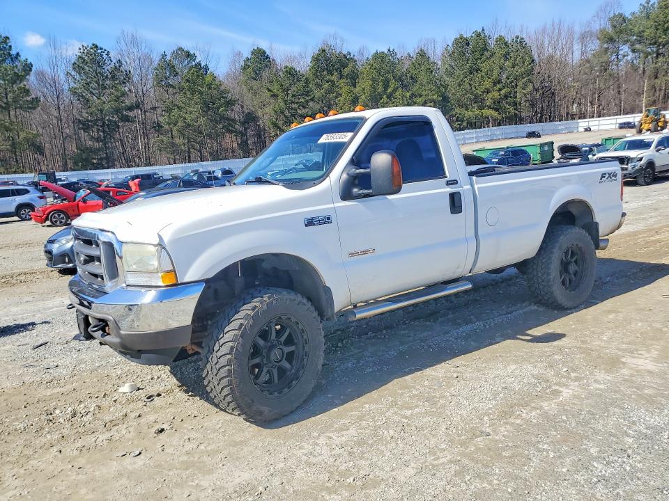Zdjęcie 1 z aukcji – 2004 FORD F250 SUPER z VIN 1FTNF21P64EA26896