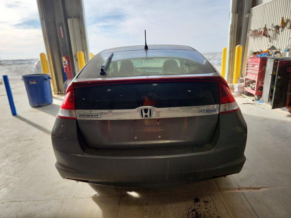 Photo 6 from auction – 2014 HONDA INSIGHT with VIN JHMZE2H73ES000929